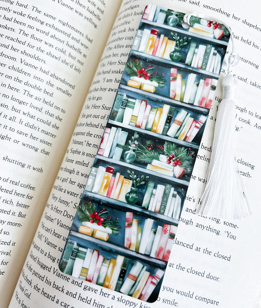 Christmas Bookshelf Bookmark